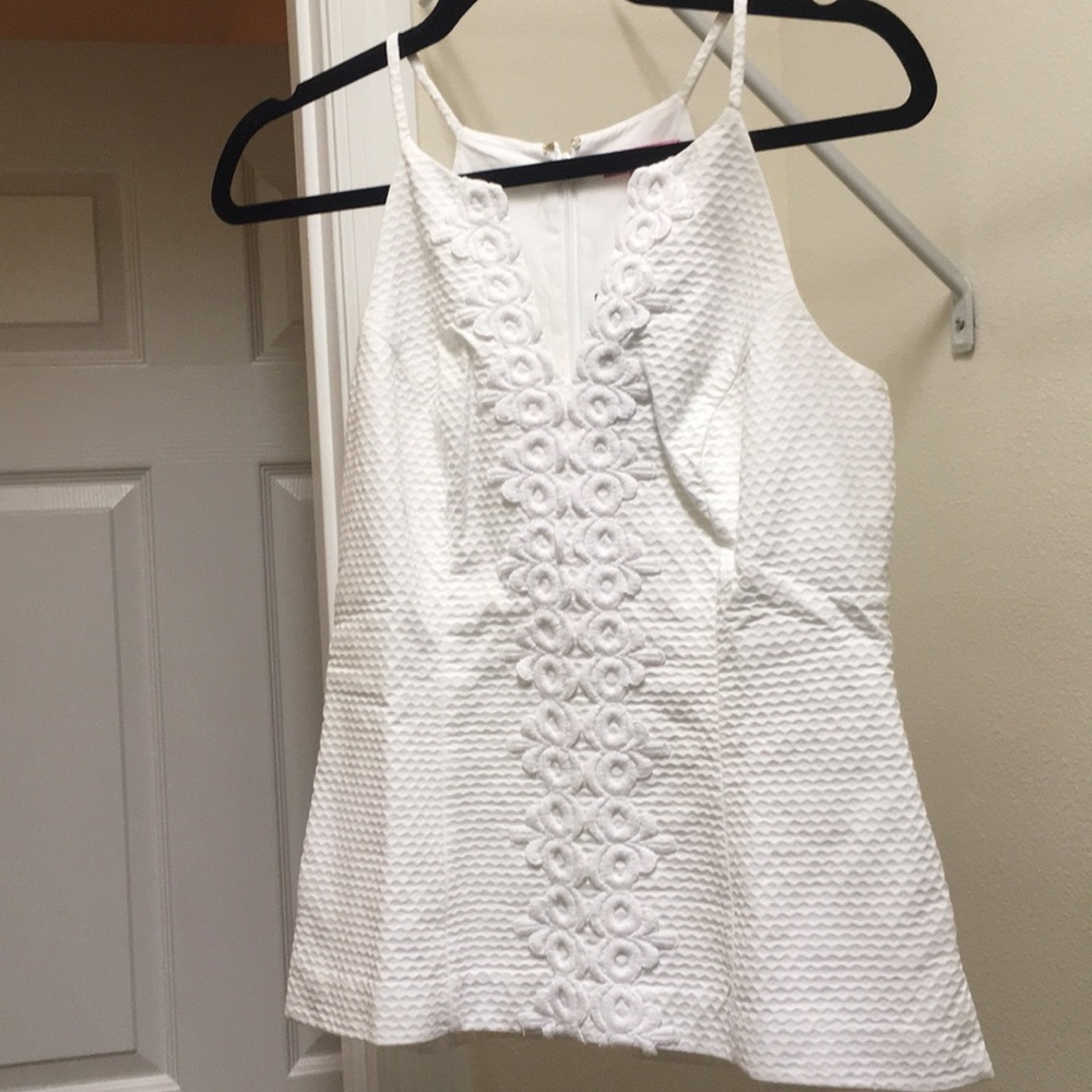 NWT Size 2 Magnolia Top